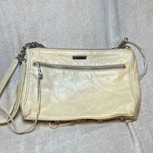Rebbeca Minkoff Cream Leather Shoulder Bag five zippers, beautiful condition